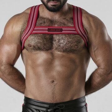 "ARNÊS CORPORAL BACKROOM HARNESS LOCKER GEAR VERMELHO"
